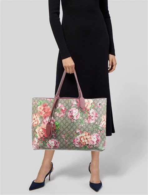 gucci blooms reversible tote|More.